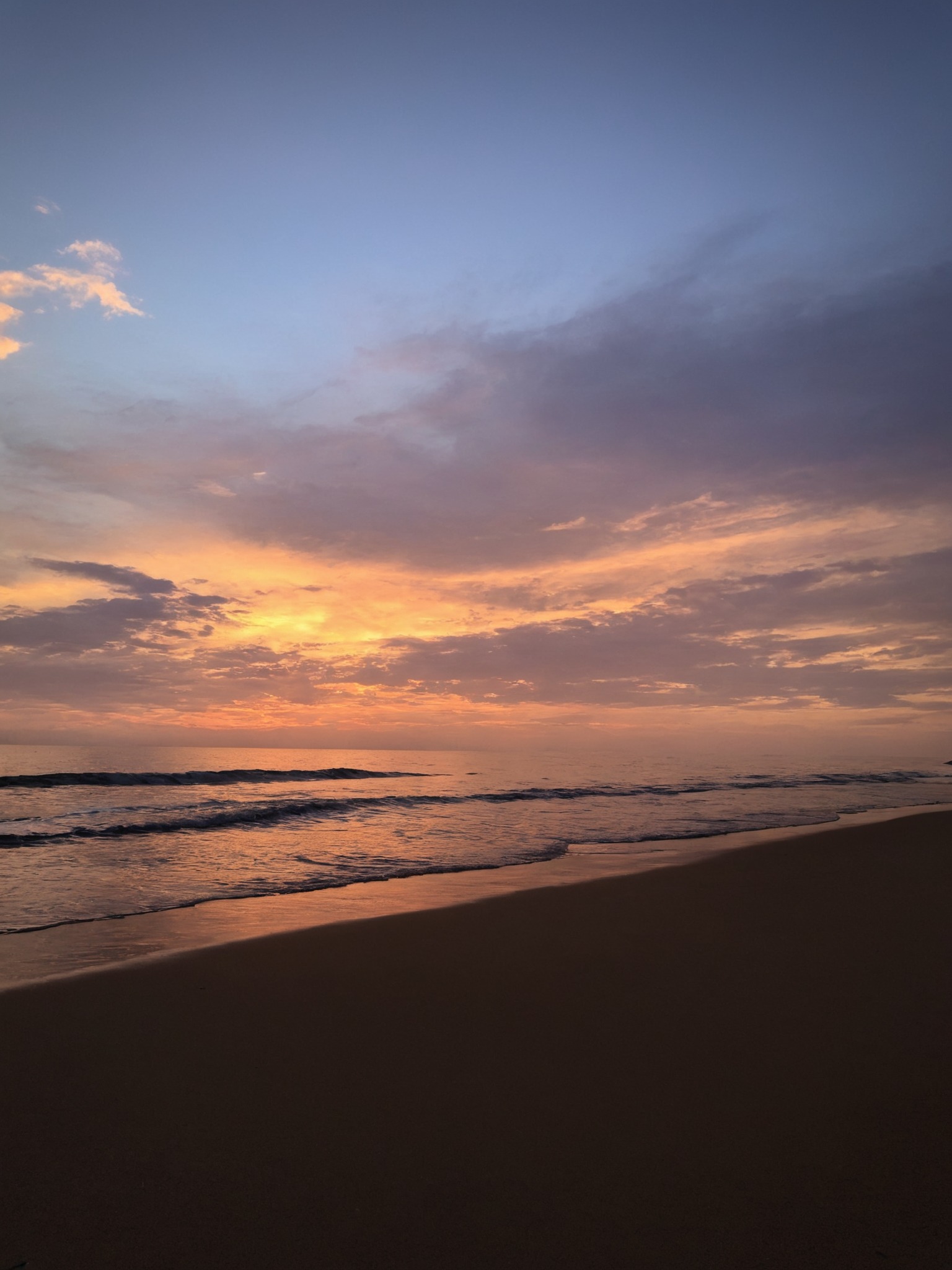 sunset, sunsetbeach, ocean, sky, clouds, nature, landscape, photography, travel, vacation, serenity, tranquility, beautiful, scenic, wanderlust, seascape, coastline, evening, relaxation, tropical, horizon, goldenhour, peaceful, picturesque, mypost, beach, adventure, calm, photographers on tumblr, artists on tumblr