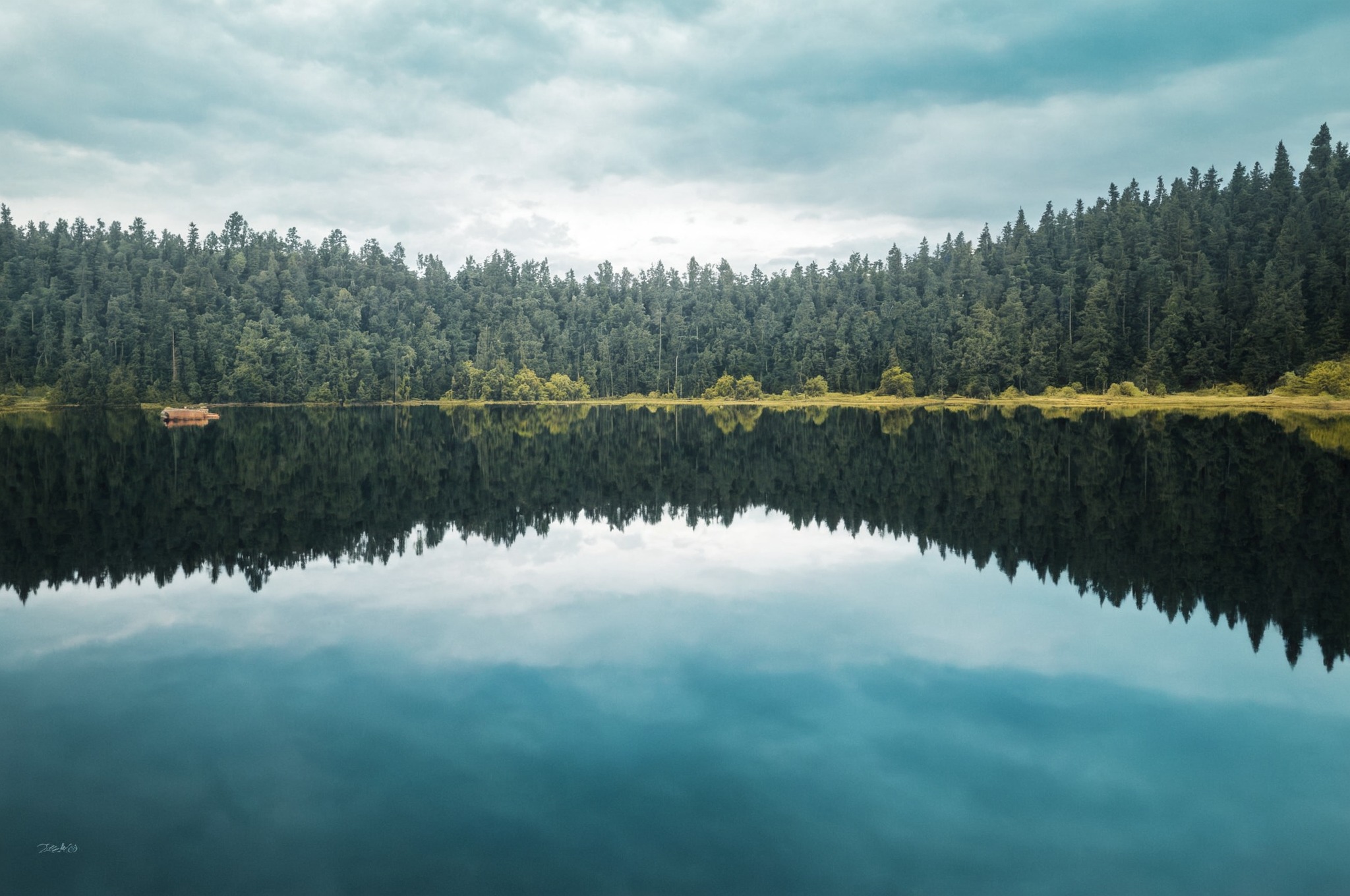 photo, photography, van pelt foto, landscape, nature, forest, travel, scandinavia, nordic, lake, water, reflection, outdoors, trek, trekking, hike, hiking, wanderlust, summer