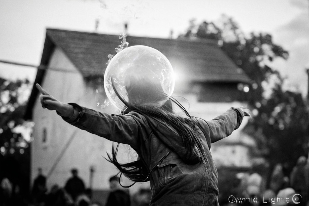 photography, 200, air, black, blanc, canon, casque, chez, corps, fumée, fumee, les, mission, noir, pas, petits, tamron, white, 90d, gagarine, compagnies, sanglés, invitées