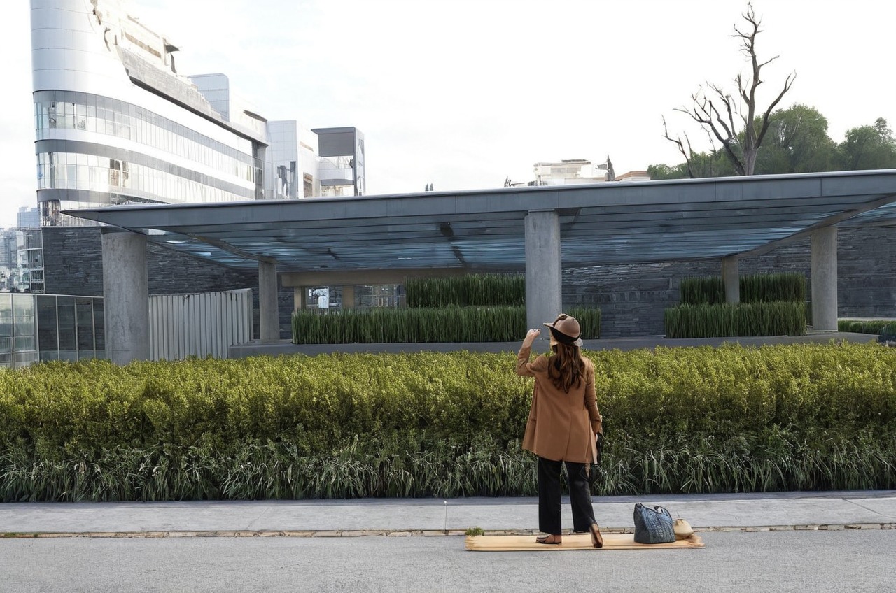 street, streetphotography, tokyo, japan, photographres on tumblr