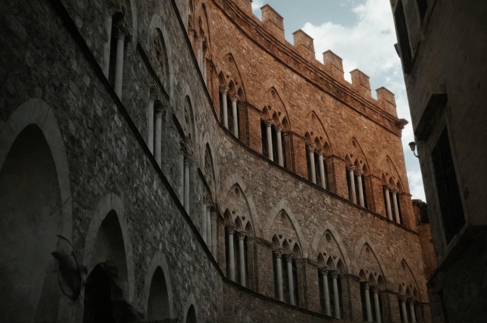 travel, original content, artists on tumblr, italy, tumblr radar, photographers on tumblr, tumblr milestone, aesthetic, dark academia, personal, original post, original art, my art, tuscany, art, town, architecture, summer